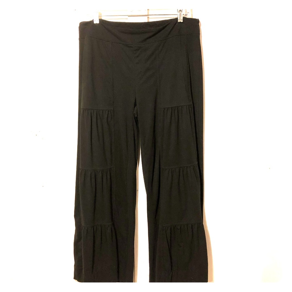 Black Wide Leg Pant from Neon Bud